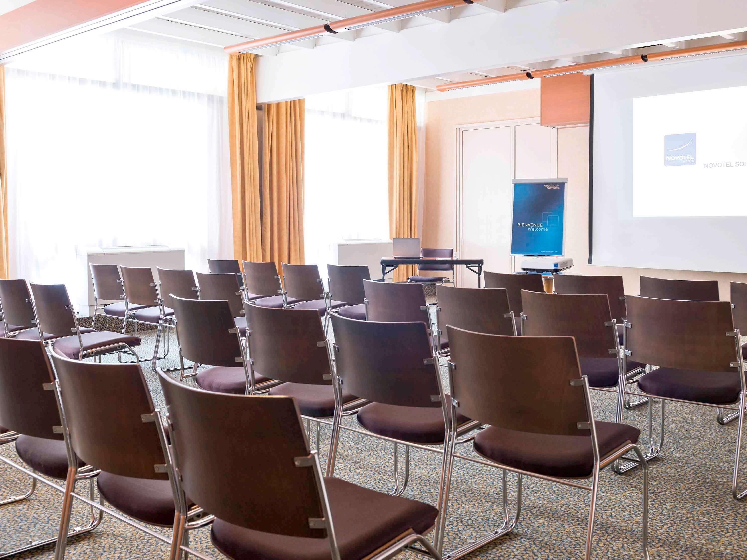 Novotel Antibes Sophia Antipolis Valbonne Bagian luar foto